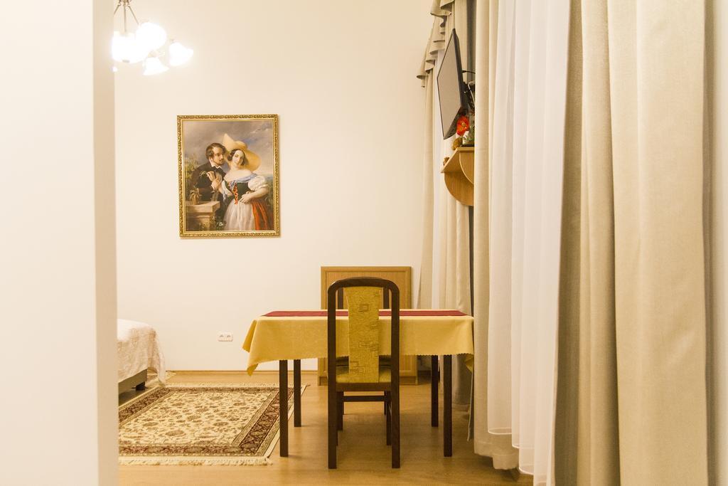 בודפשט Authentic Klauzal Apartment מראה חיצוני תמונה